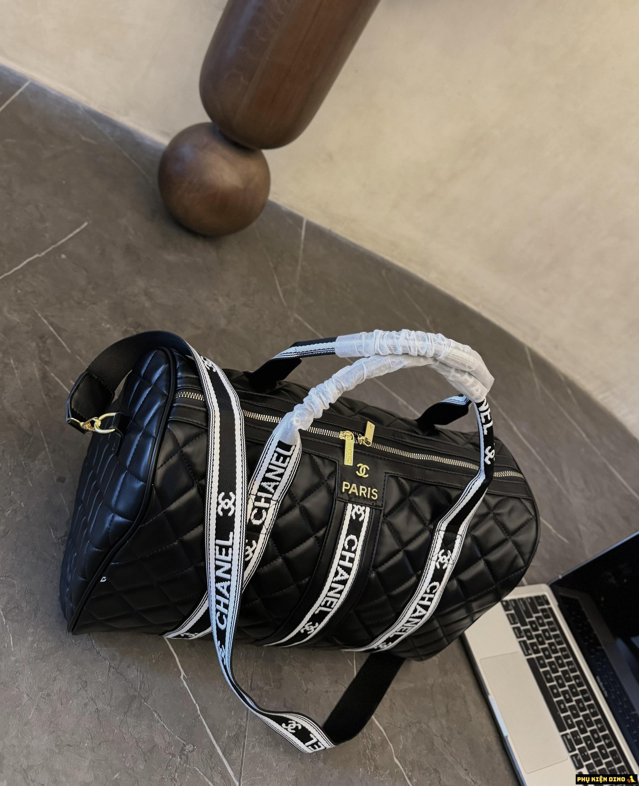 Túi Du Lịch Chanel Size 50 Black Túi Du Lịch Chanel Size 50 Black